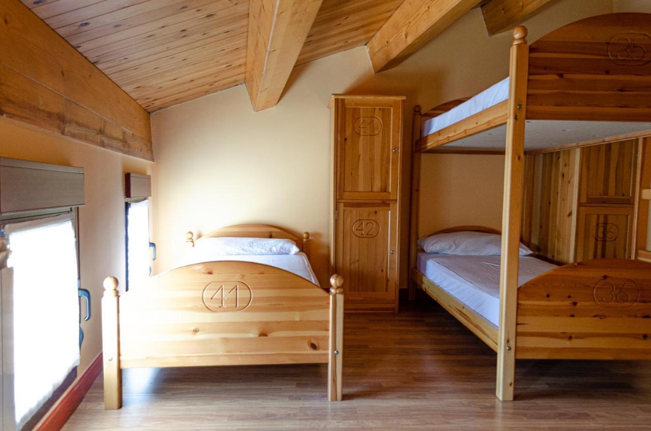 Albergue El Pajar De Ages - Exclusivo Para Peregrinos - Exclusive For Pilgrims Exterior photo